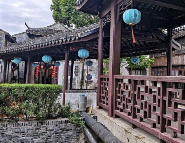 《白夜极光》金鳞辞春祟怎么玩